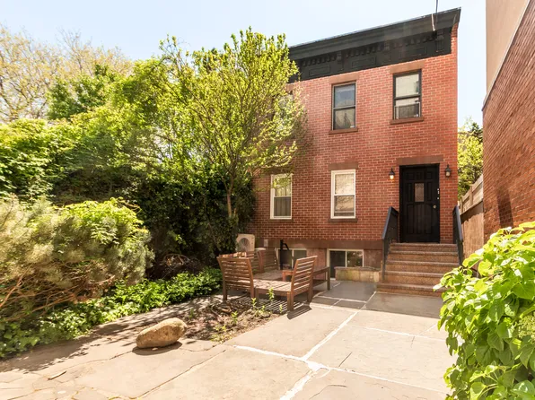30 4th Street image 1 of 8