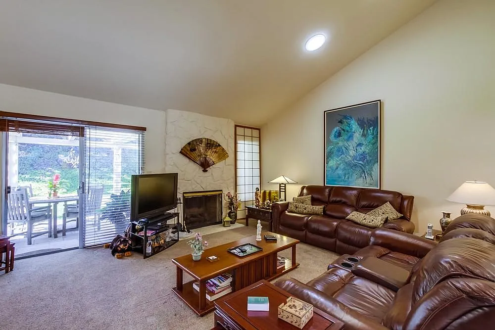 2 bed, 1306 sqft, $3,800 — Photo 3