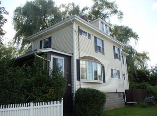 13 Varnum Ave, Methuen, MA 01844