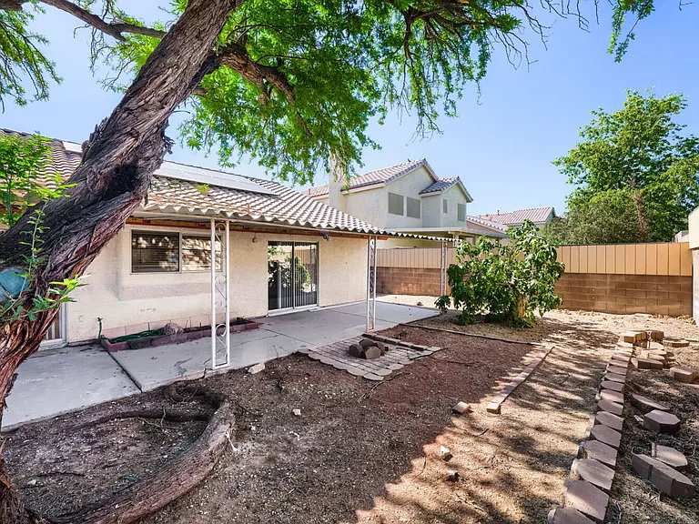2709 Camphor Tree St — Photo 20