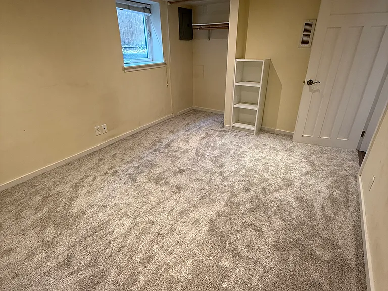 519 W McGraw St #B — Photo 10