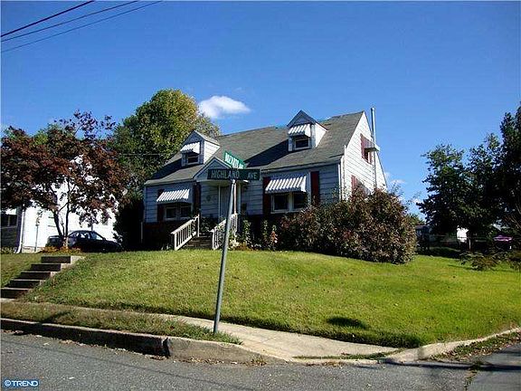 2nd image of 1000 Highland Ave