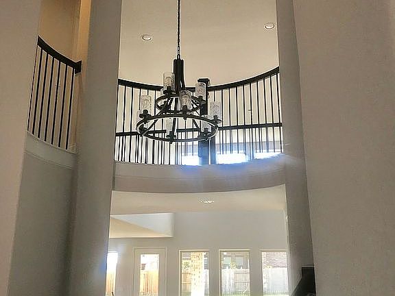 3rd image of 21435 Rose Loch Ln
