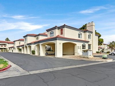8455 W Sahara Ave APT 130, Las Vegas, NV, 89117