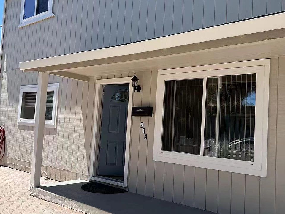 1st image of 819 Cypress Ave #A