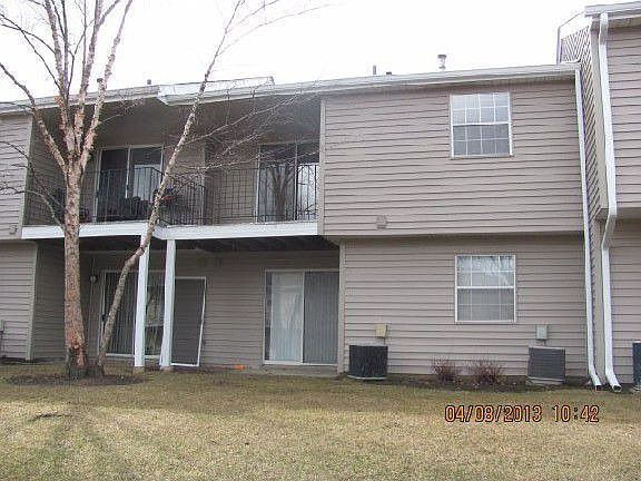 2nd image of 546 E Shag Bark Ln APT F
