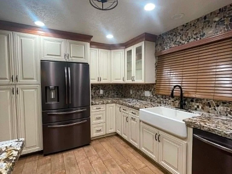 550 N Corral Hollow Rd — Photo 1
