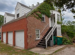 316 E Chicago Ave, Westmont, IL 60559