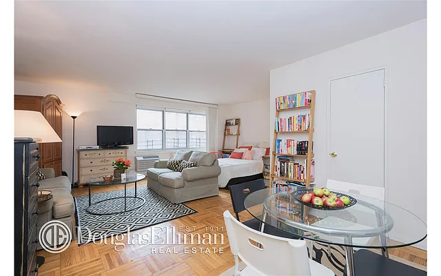 Sold by Douglas Elliman | media 2