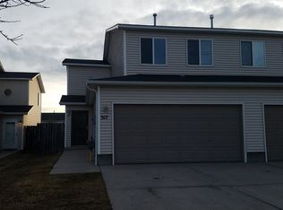 317 Abby Rd, Cheyenne, WY 82007