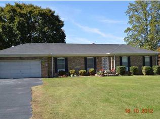 1916 S Burning Bush Rd, Ringgold, GA 30736