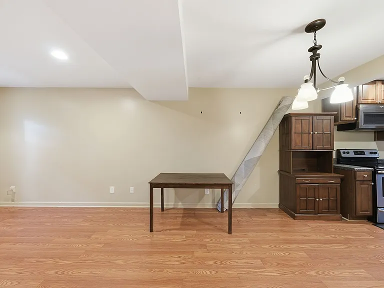 6355 New Market Way — Photo 15