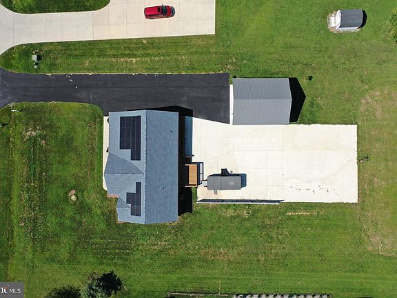 4th image of 36846 Red Berry Rd