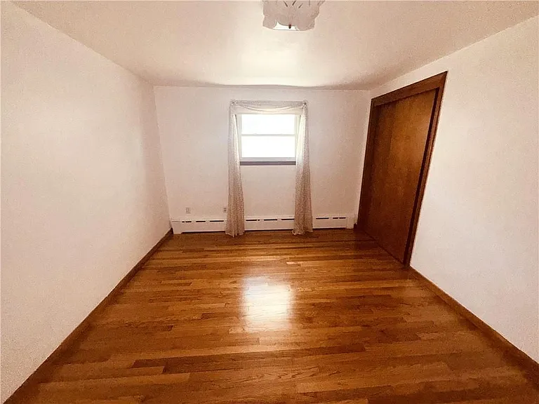 25 Thurston Ave #B — Photo 14