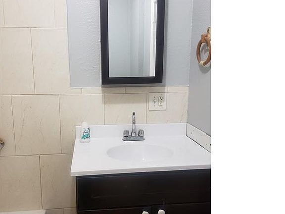 5th image of 9228 Success Ave