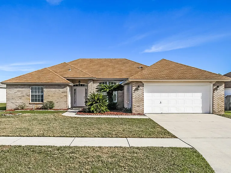 413 Cottage Cove Ct — Photo 1