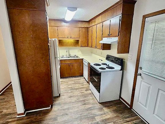 4th image of 326 Cedar St #B