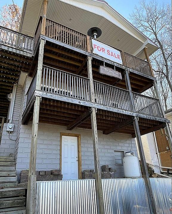 491 Lake Side Road
