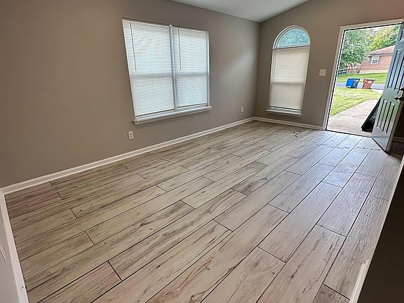 3rd image of 4213 Lambert Ave Unit 49B