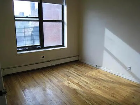 Rented by Fenwick Keats Real Estate | media 23