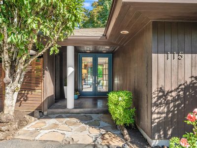 115 Ash St, Lake Oswego, OR, 97034