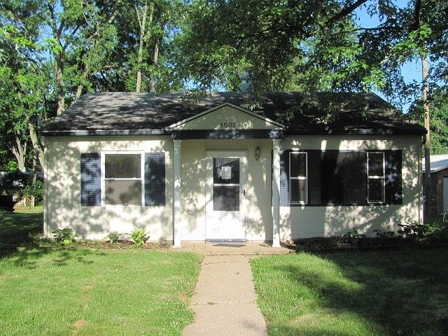 1st image of 1501 Edgewood Dr