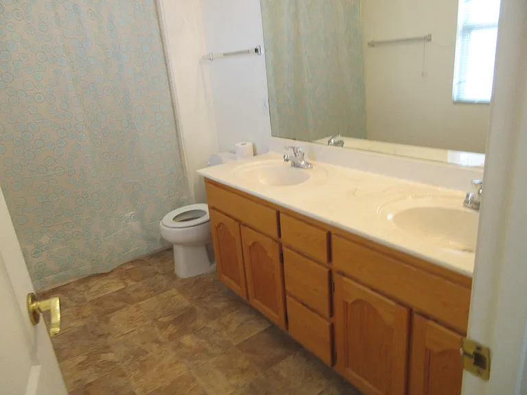 1737 W Corte De Cajamarca — Photo 11