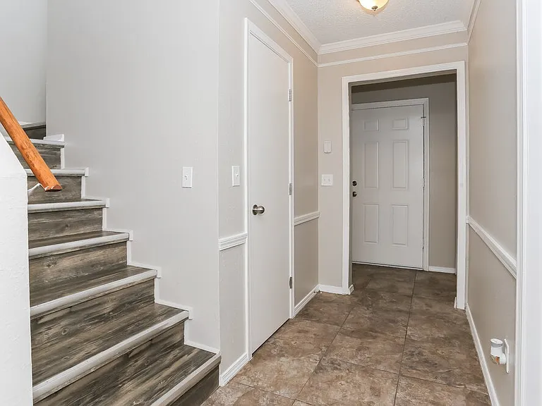 11002 Traci Lynn Dr — Photo 21