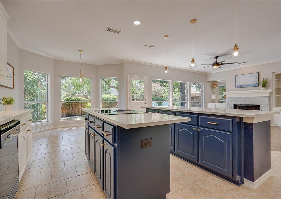 1st image of 801 Woodside Ct