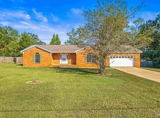 1030 Pine Top Ln, Cantonment, FL 32533