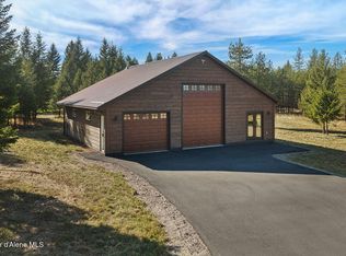 228 Cardinal Ln, Spirit Lake, ID 83869
