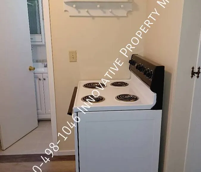 5181 1/2 N Elms Rd #1 — Photo 6
