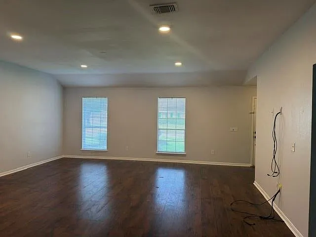 3311 Autumn Bridge Ln — Photo 9