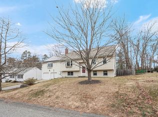 20 Canadian Geese Rd, Attleboro, MA 02703