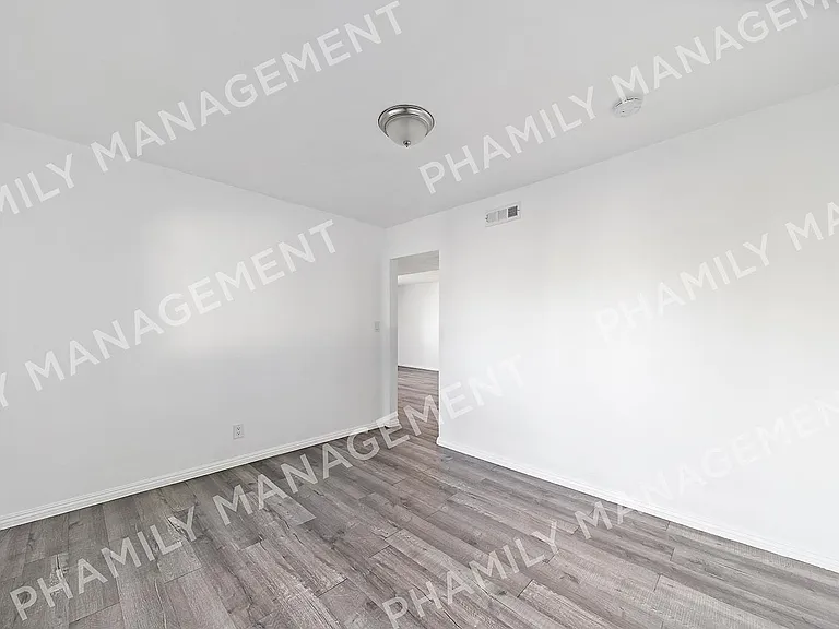 6415 Roble Ave #D — Photo 6