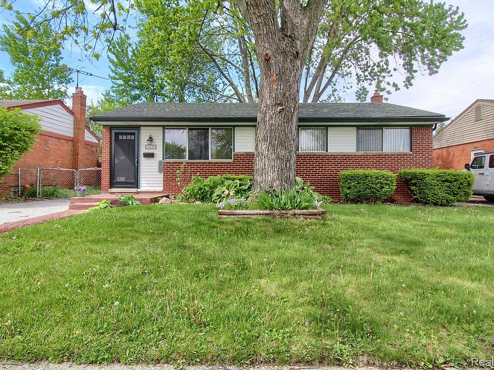 1st image of 30646 Cooley Blvd