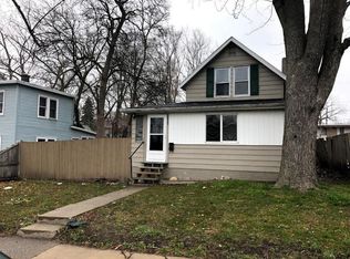 127 Barnett St NE, Grand Rapids, MI