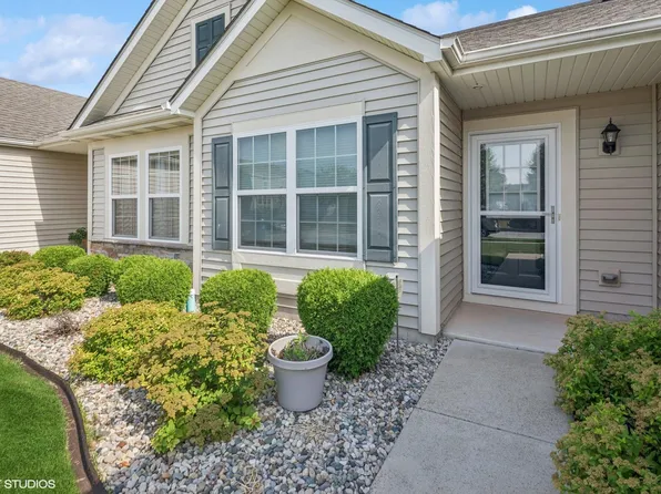 13818 Golden Grove Ave, Dyer, IN 46311