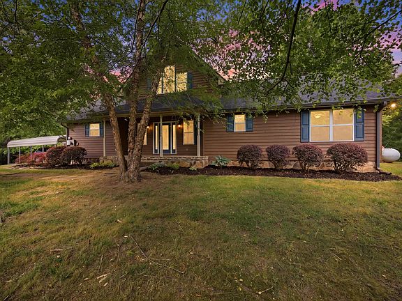 2nd image of 15593 Iles Rd