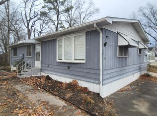 158 Country Ln, Buena, NJ 08310