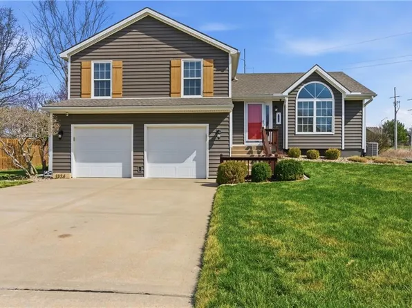 1324 NE 105th Ter, Kansas City, MO 64155