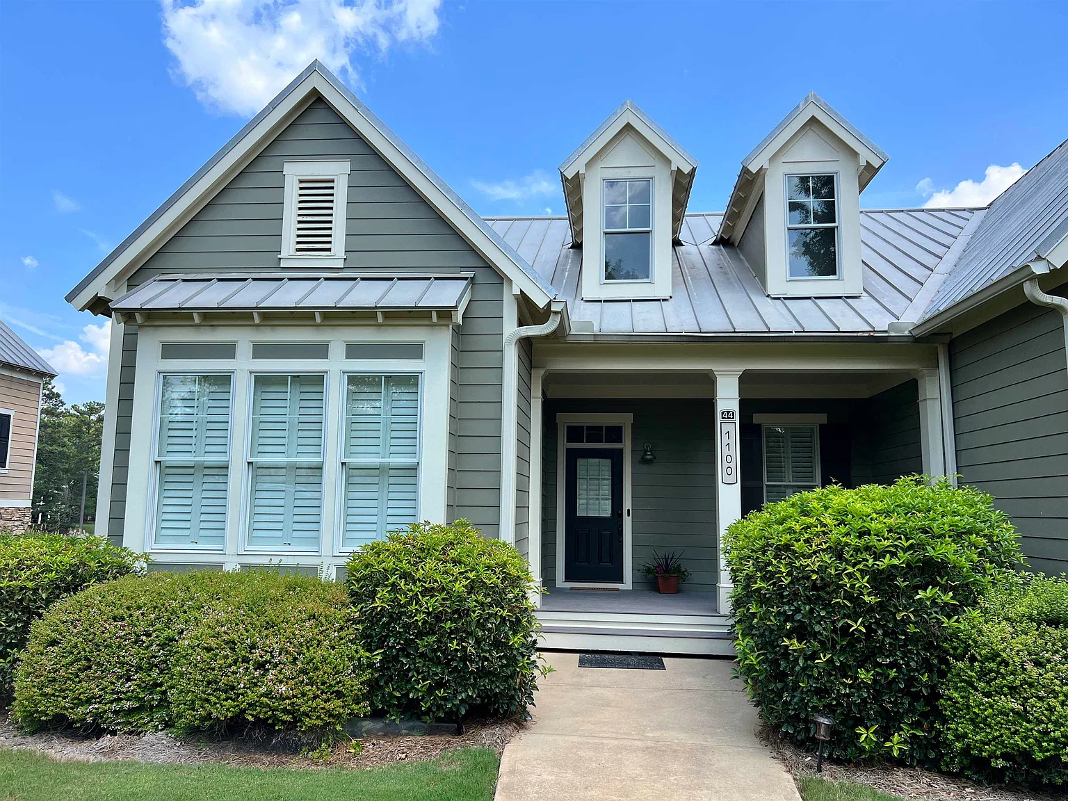 1100 Landing Dr photo 1
