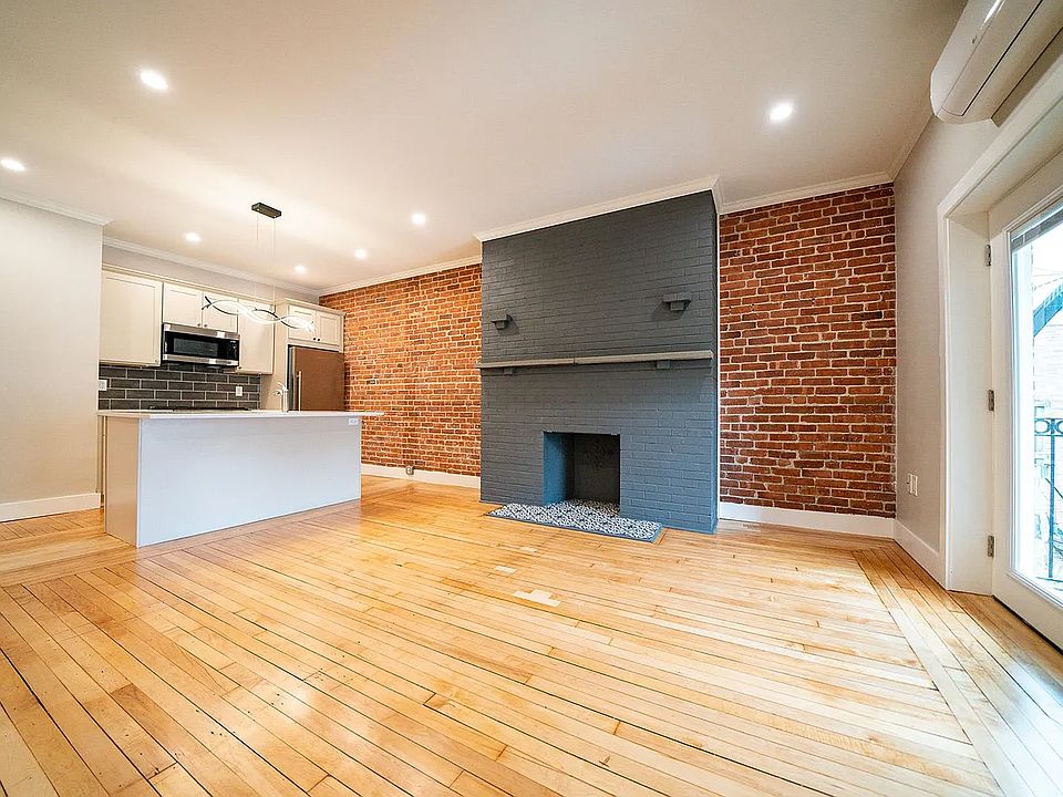 1st image of 1755 Commonwealth Ave #1