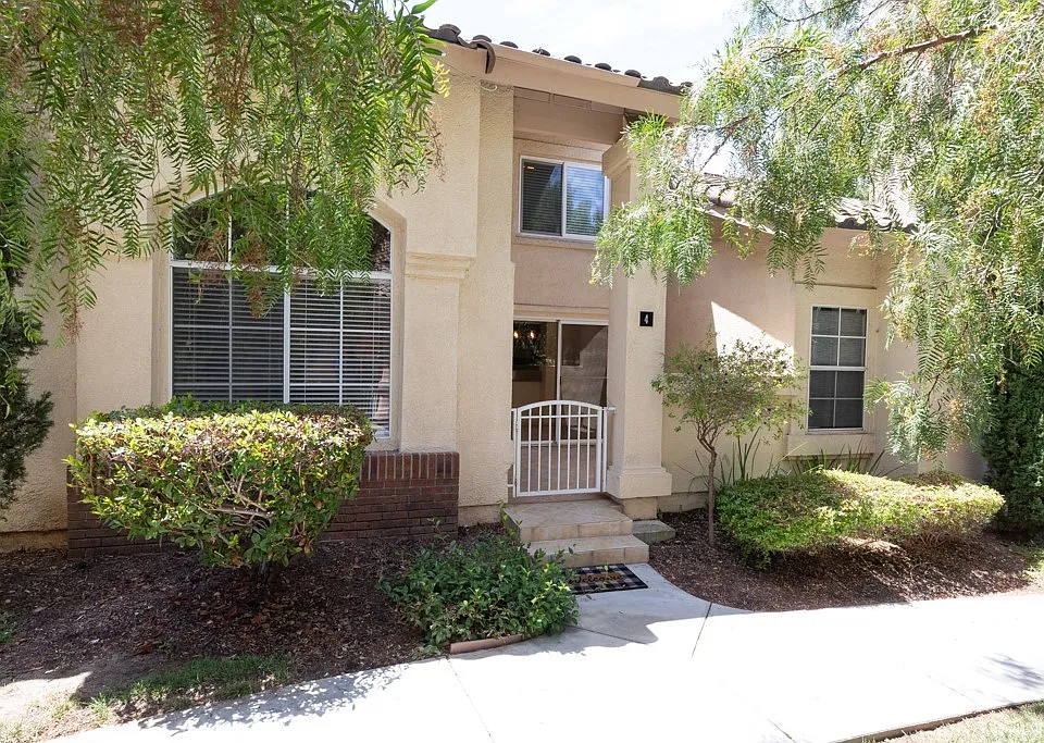 4 Partridge Ln