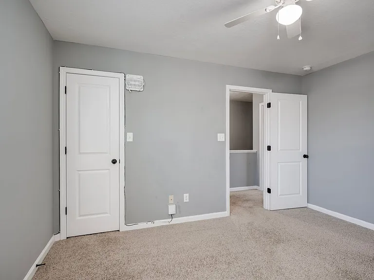 716 Whispering Willow Way — Photo 14