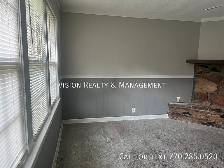 1012 Sapphire St — Photo 10