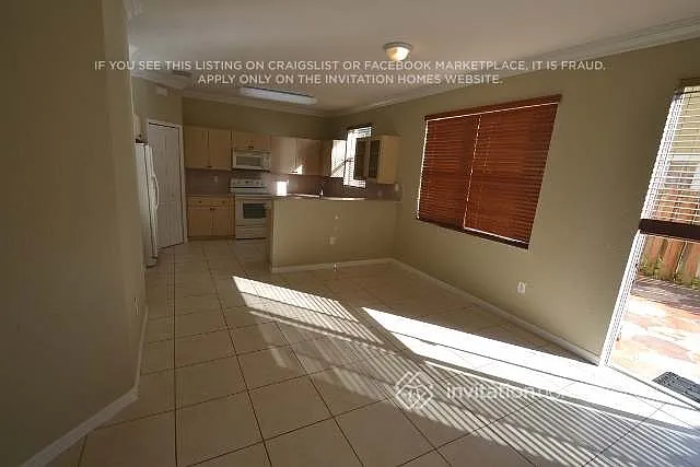 13758 SW 116th Ln — Photo 2