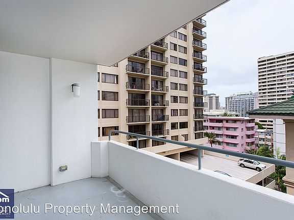 4th image of 430 Kaiolu St APT 809
