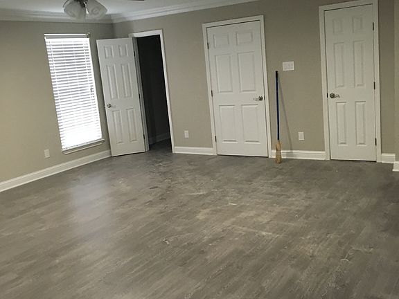 4th image of 4714 Kelso Ln