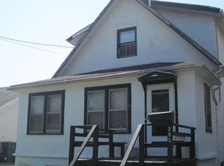 295 Fieldwood Dr, Rochester, NY 14609